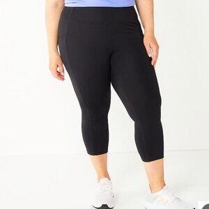 Tek Gear High Rise Capri Workout Pants Black 2X